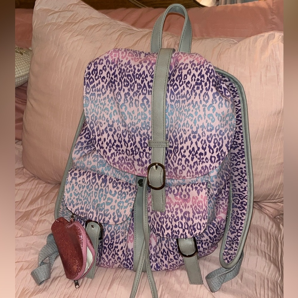 Girls Leopard Pink, Gray, Purple & Blue Ombré Backpack multi pocket NEVER USED!